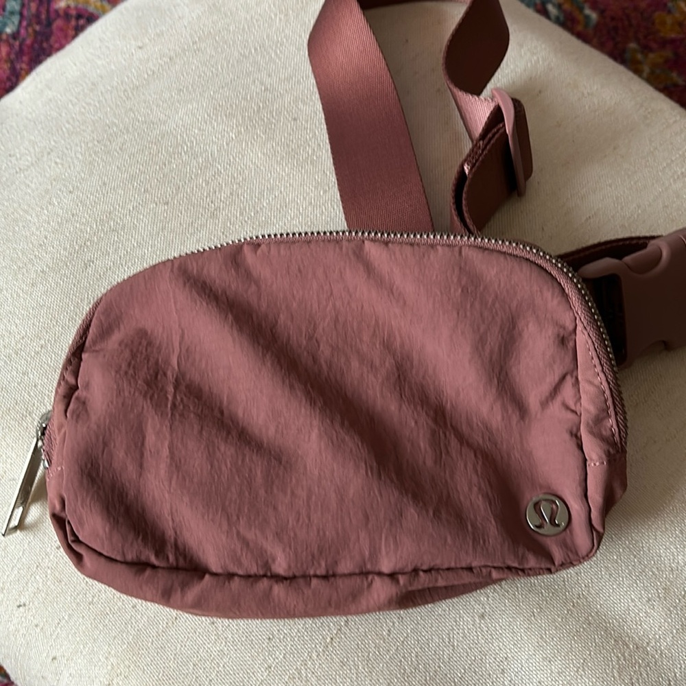 Lululemon Belt Bag